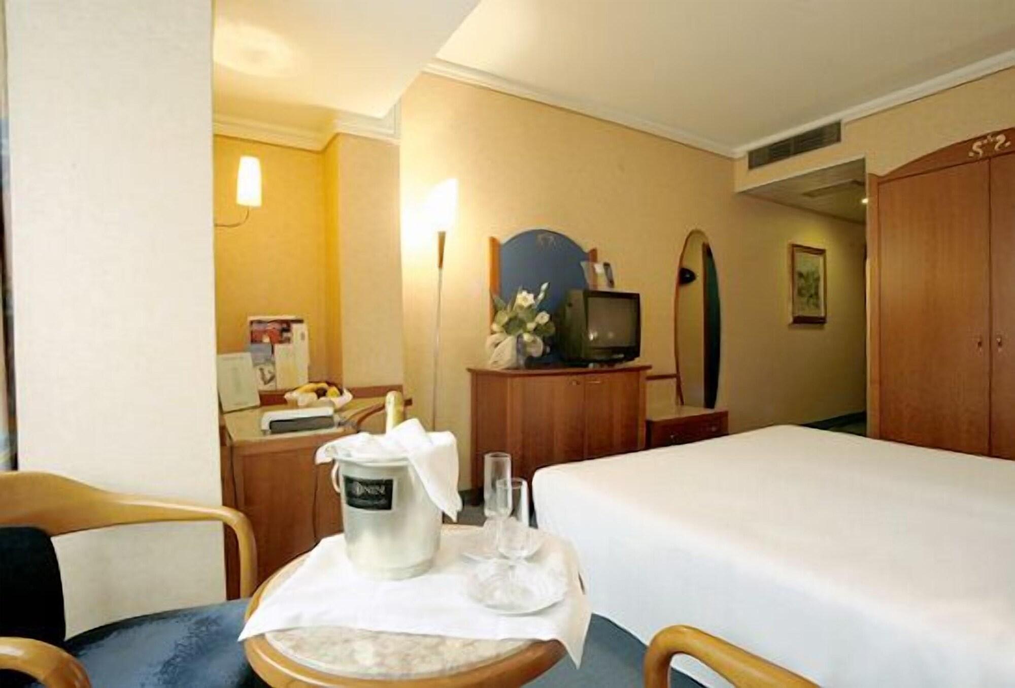 Hotel Norden Palace Aosta Zewnętrze zdjęcie
