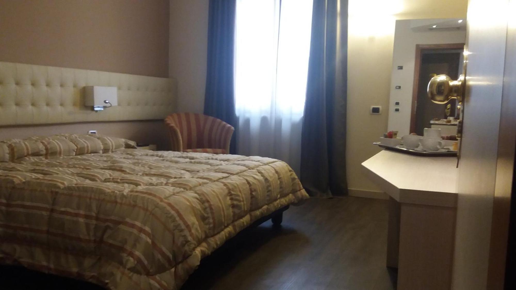 Hotel Norden Palace Aosta Zewnętrze zdjęcie